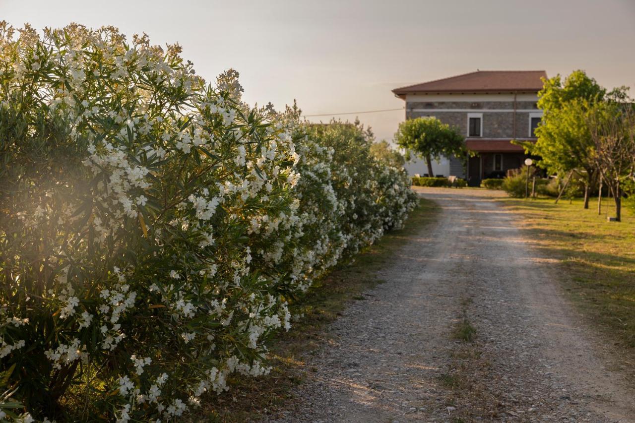Вілла Agri Charme Tenuta Picilli Albanella Екстер'єр фото