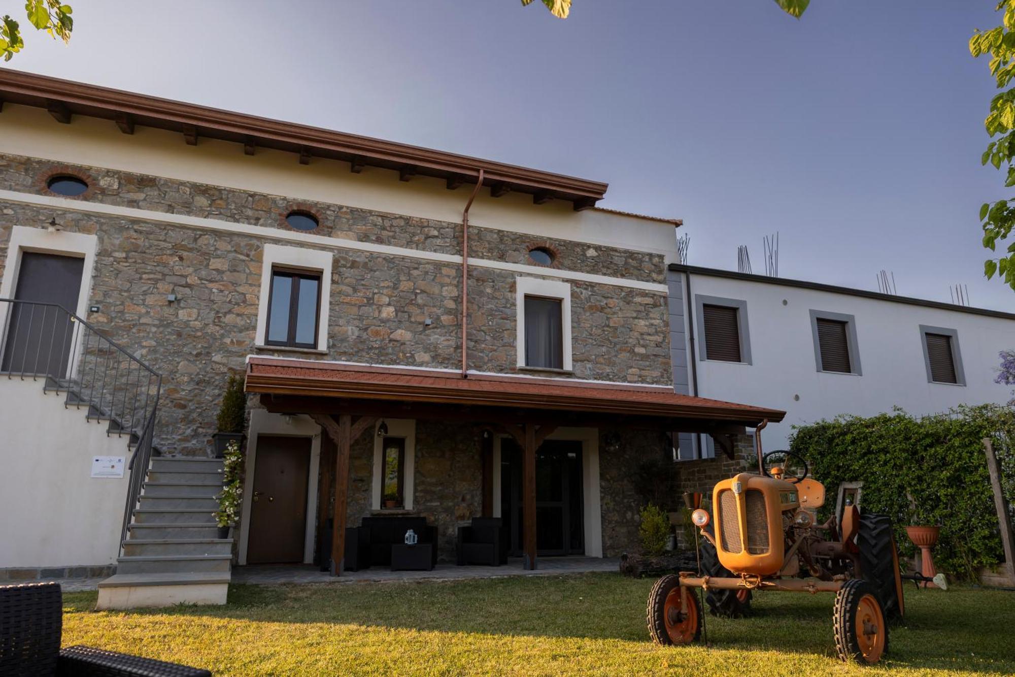 Вілла Agri Charme Tenuta Picilli Albanella Екстер'єр фото